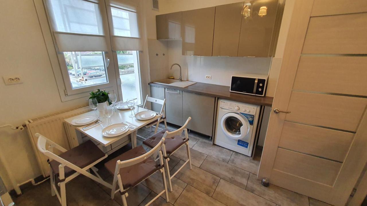 Appartement Avec Parking Gratuit Proche De Village De Marque 布尔昆 外观 照片