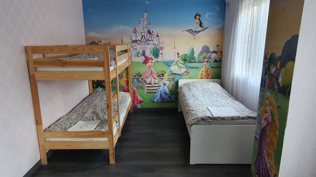 Appartement Avec Parking Gratuit Proche De Village De Marque 布尔昆 外观 照片